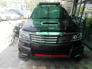 Toyota Hilux D-4D Automatic 2012 for Sale